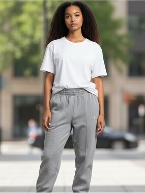 Nike Women's Loose Fit Gray Jogger Pants